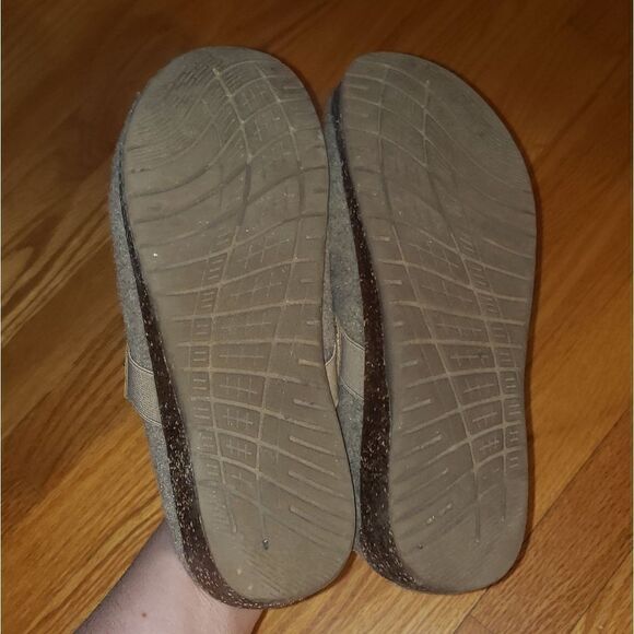Earth Origins Tan Janet wool slides - Picture 5 of 6